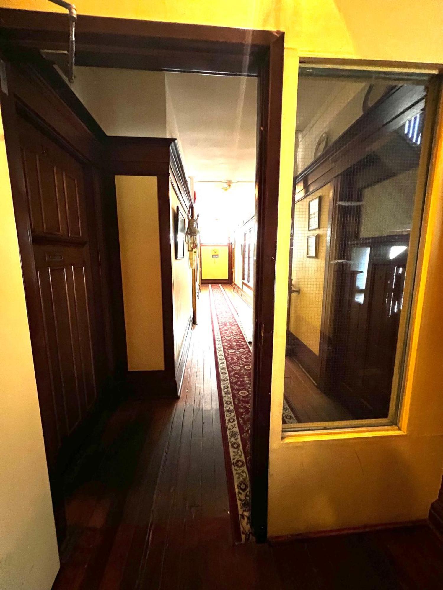 Arundel Mansions Hotel Νιού Γουέστμινστερ Εξωτερικό φωτογραφία