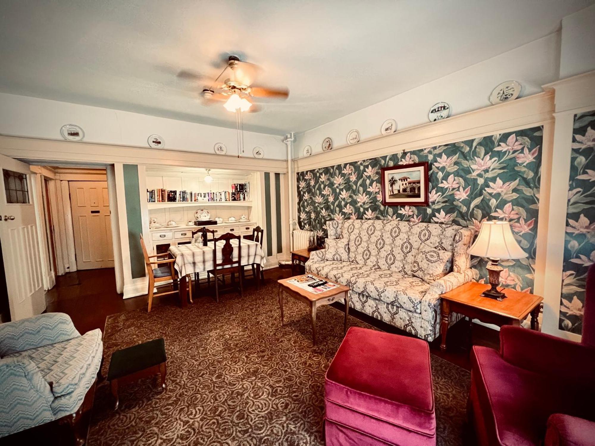 Arundel Mansions Hotel Νιού Γουέστμινστερ Εξωτερικό φωτογραφία